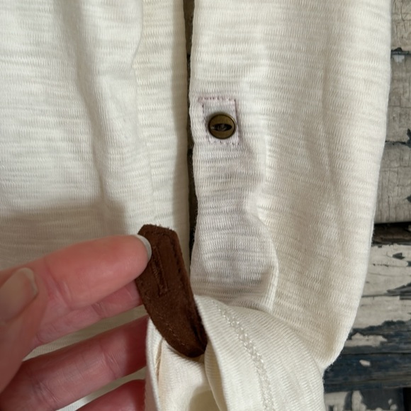 Lauren Ralph Lauren Henly Top with Faux Suede Accents Size Medium - Picture 5 of 7